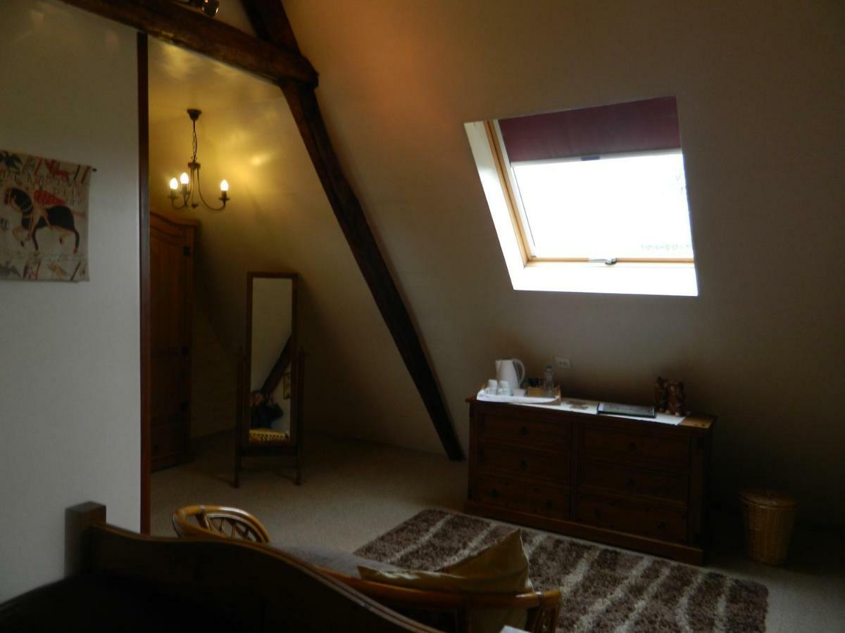 B&B La Seliniere Champ-du-Boult Bagian luar foto