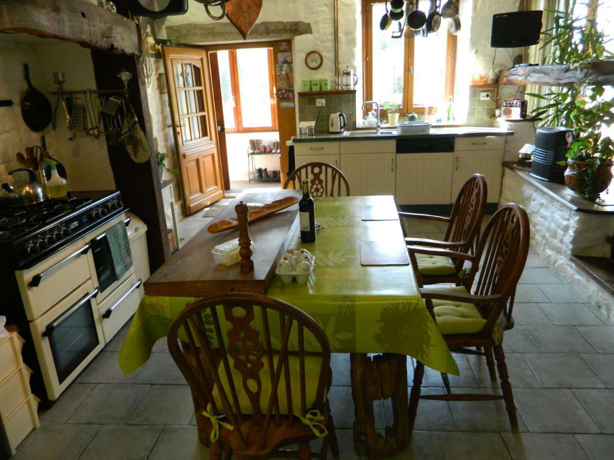 B&B La Seliniere Champ-du-Boult Bagian luar foto