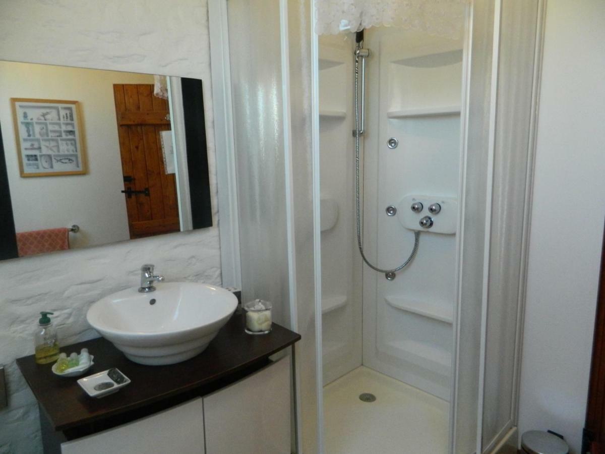 B&B La Seliniere Champ-du-Boult Bagian luar foto