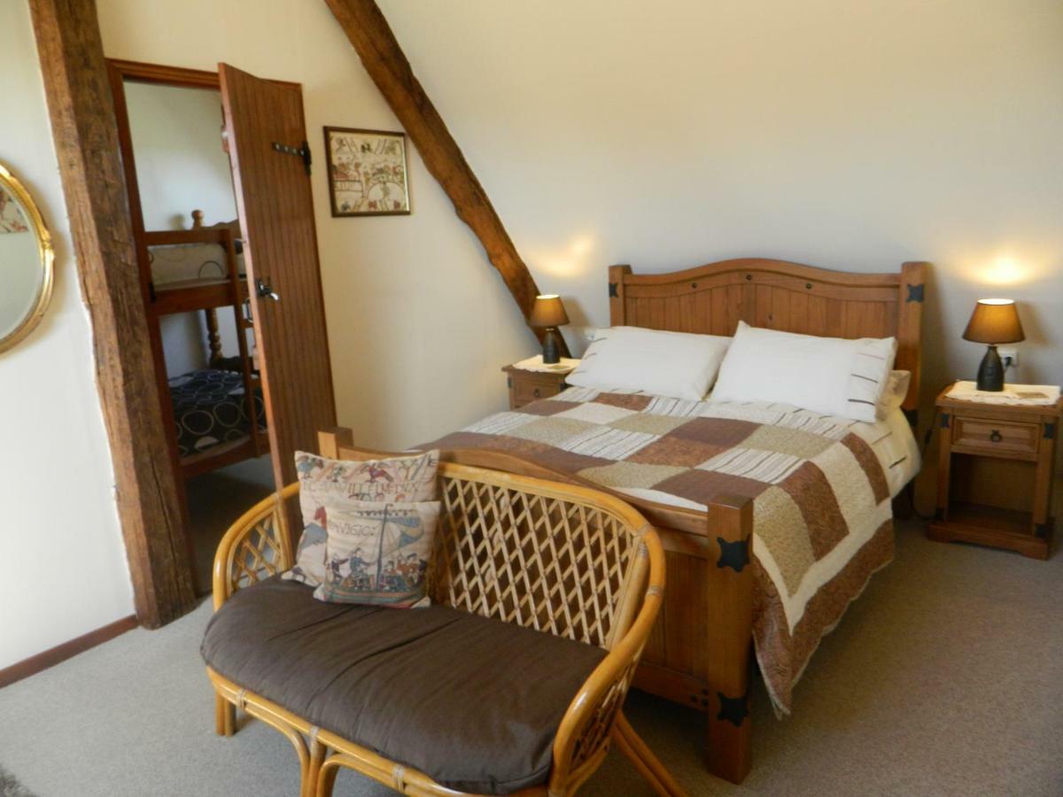 B&B La Seliniere Champ-du-Boult Bagian luar foto
