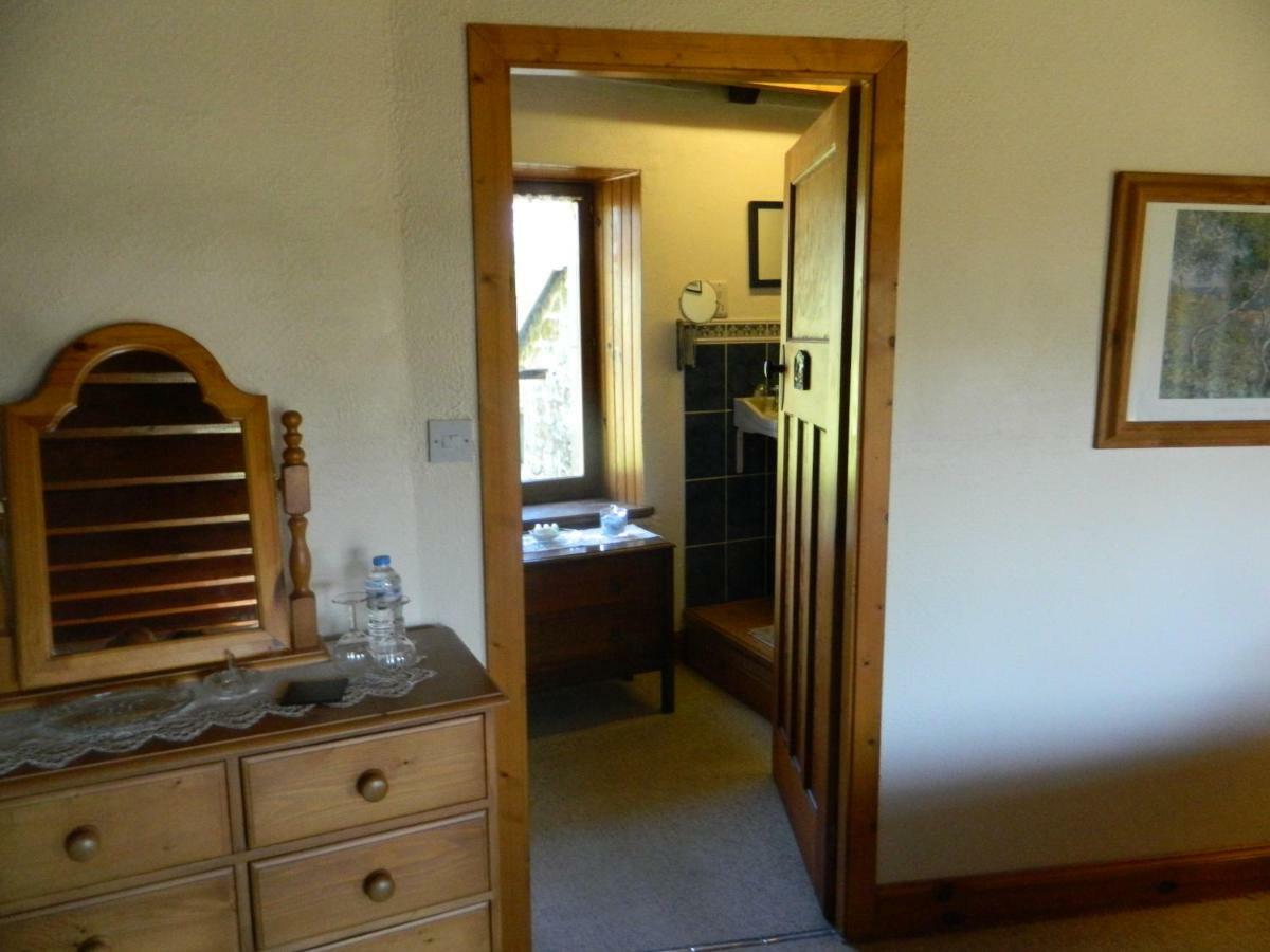 B&B La Seliniere Champ-du-Boult Bagian luar foto