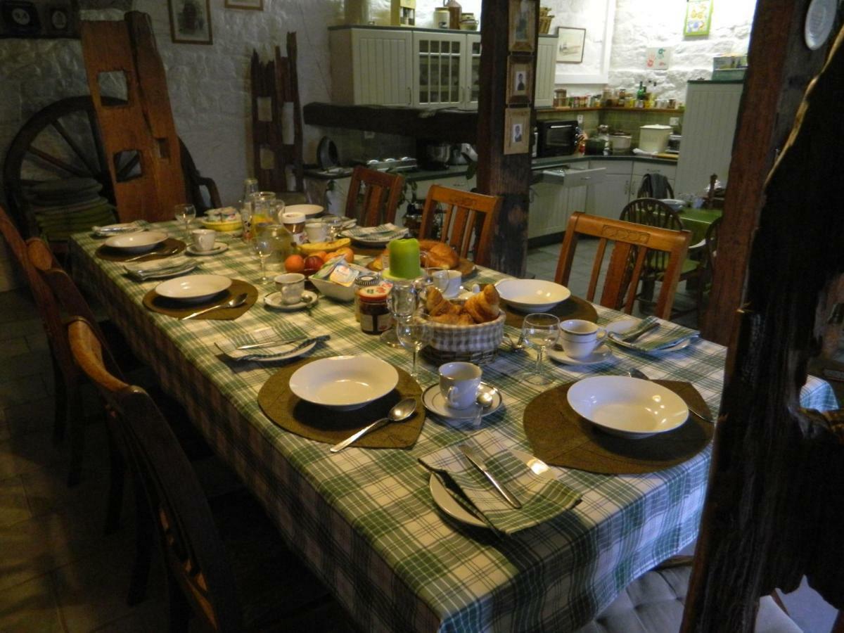 B&B La Seliniere Champ-du-Boult Bagian luar foto