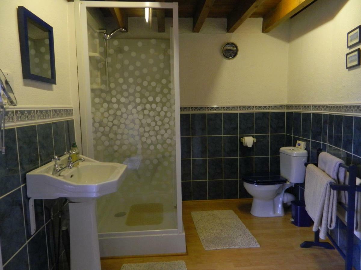 B&B La Seliniere Champ-du-Boult Bagian luar foto