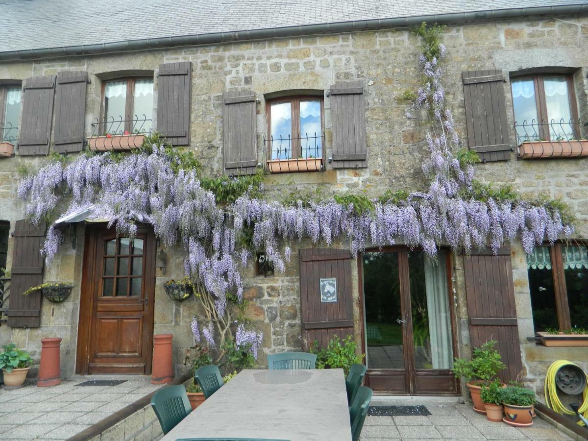 B&B La Seliniere Champ-du-Boult Bagian luar foto